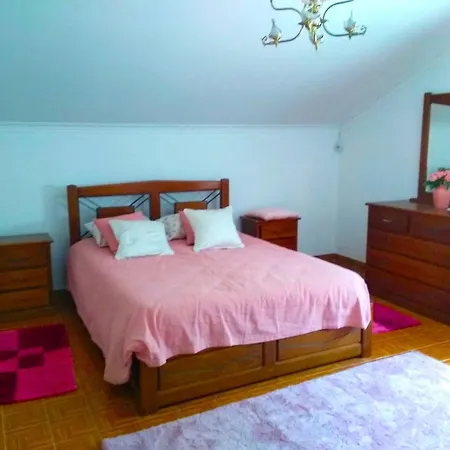 Independent House Near Estoril With Terrace Apartment Sao Domingos de Rana